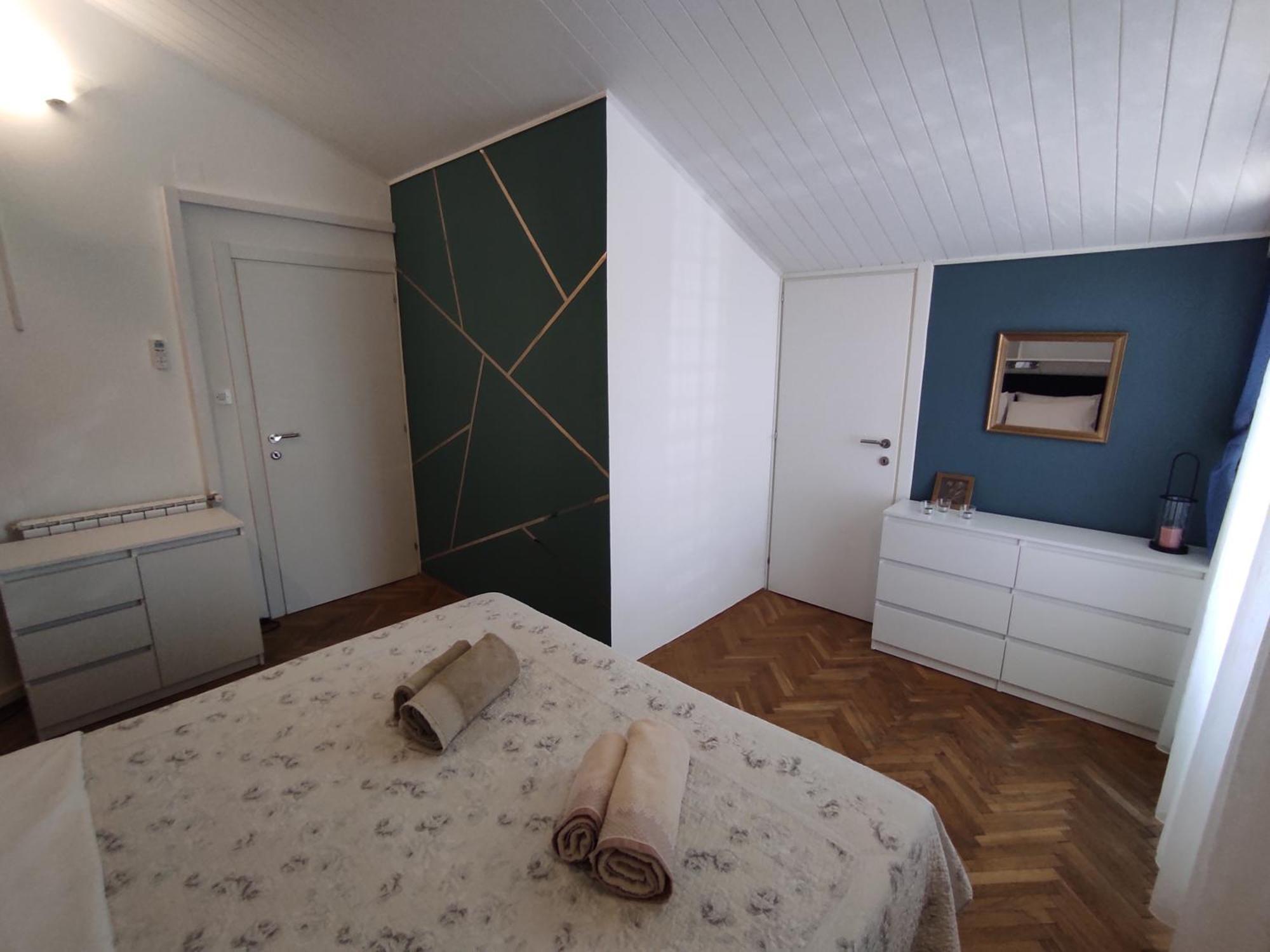 Apartmani Lidija Lopar Ngoại thất bức ảnh