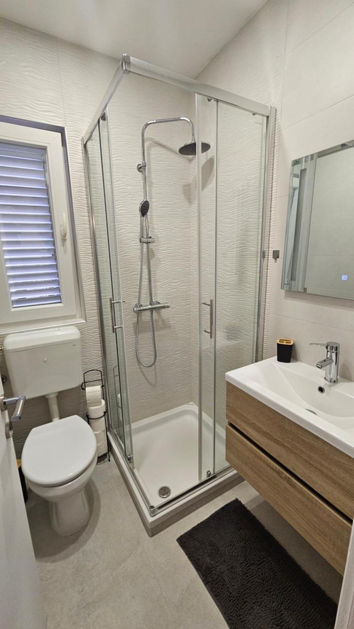 Apartmani Lidija Lopar Ngoại thất bức ảnh