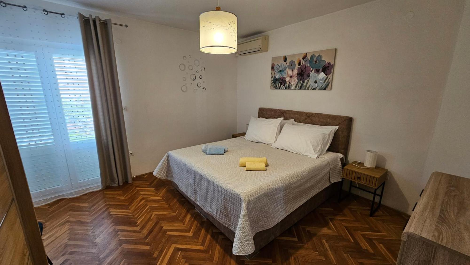 Apartmani Lidija Lopar Ngoại thất bức ảnh